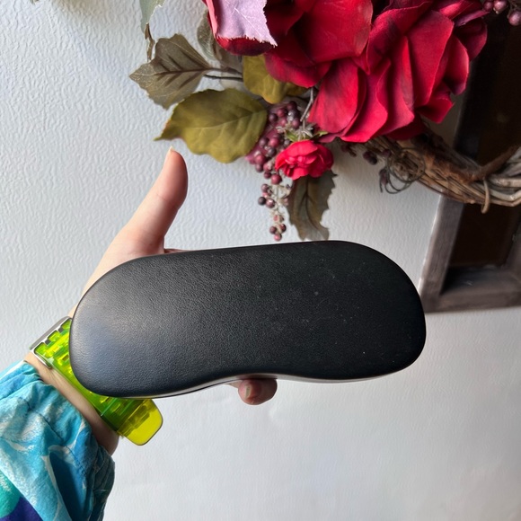 Ray-Ban black hard case sunglasses/eye glasses case - Picture 14 of 15